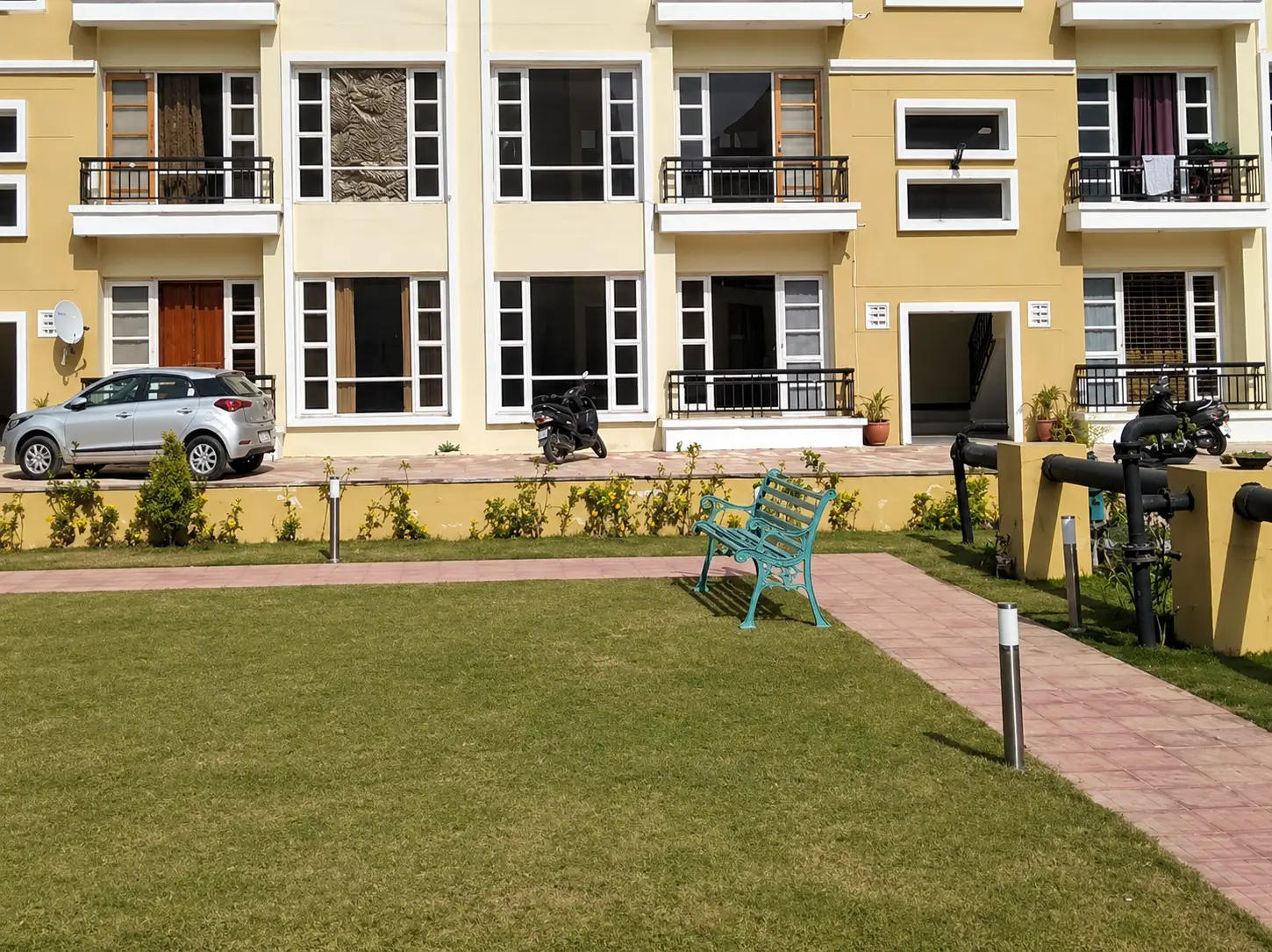 Amari Greens image 10